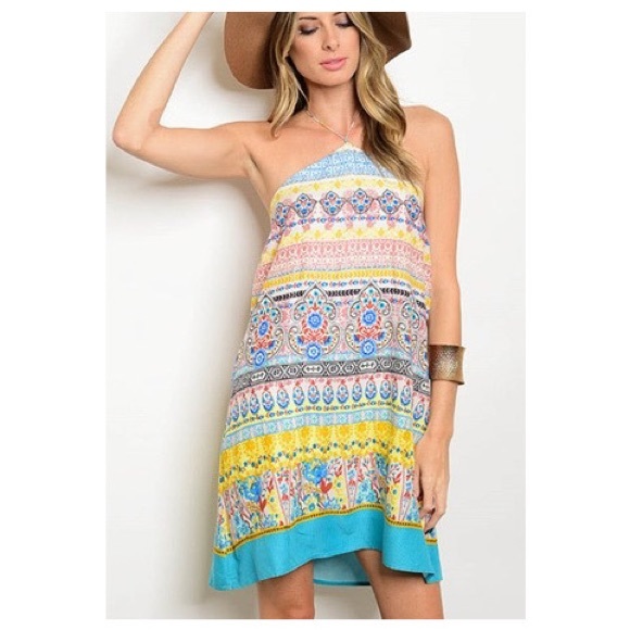 Summer Resort Style Dress - Picture 4 of 7